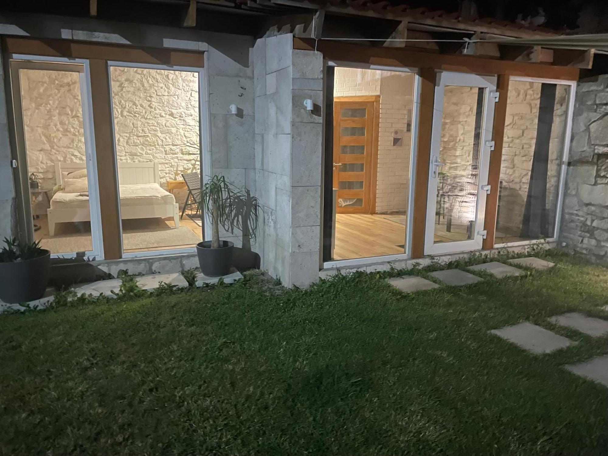 Tatsopus Villa Kamianets-Podilskyi Exterior photo